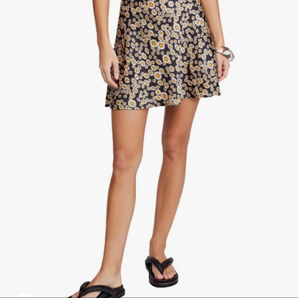 Free People Phoebe Daisy miniskirt - Picture 1 of 8